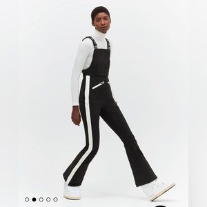 BNWT Perfect Moment Thora Ski Suit size M Medium pants